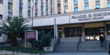 Accusato di avere distratto fondi dall'ente in house della Regione "Calabresi nel mondo"