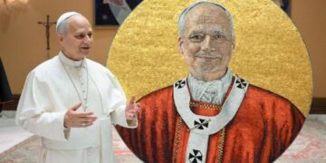 Realizzato presso lo Studio vaticano della Fabbrica di San Pietro