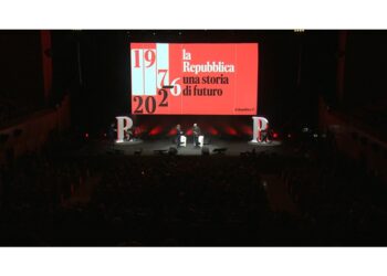 Ezio Mauro: "La democrazia è la nostra storia". Orfeo: "La difenderemo fino all'ultimo"