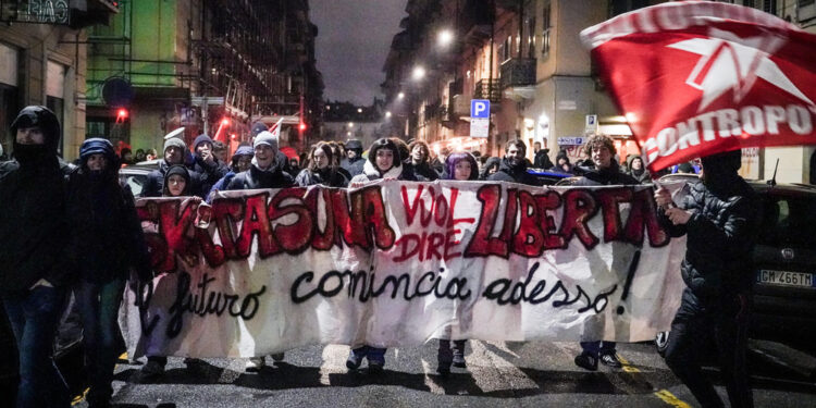 Convergenza in piazza Vittorio Veneto