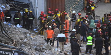 Recuperati altri 30 corpi. L'Incendio ha scosso Karachi. Escluso il terrorismo