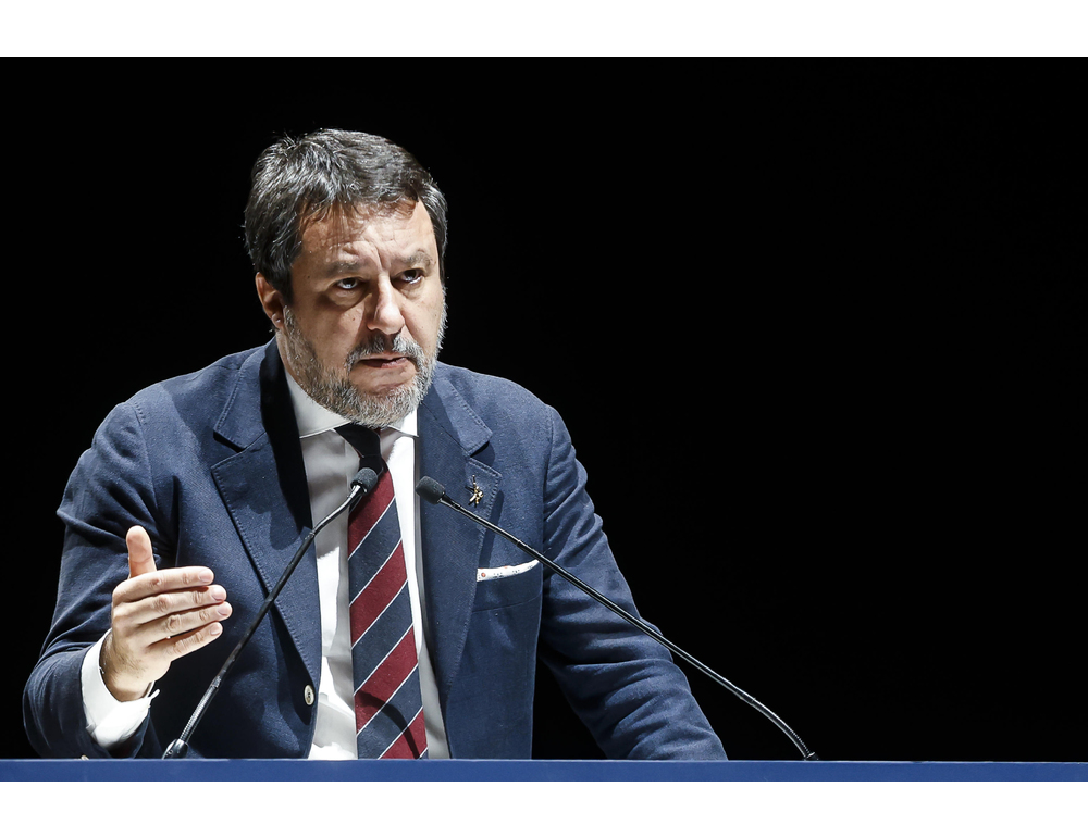 "Non è il momento di togliere i militari