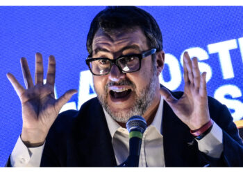 'Sarà nel pacchetto sicurezza. Sbagliato indagare poliziotto a Milano'