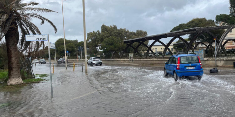 Niente lezioni anche all'Università. Zedda: 'limitare gli spostamenti'
