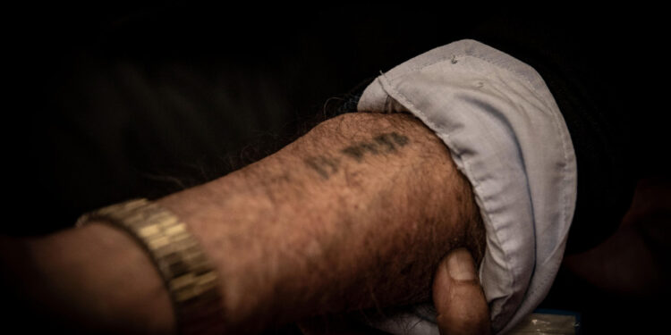 Un conto 'parziale' degli ultimi testimoni da Segre a Modiano