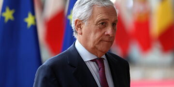 Per chiedere chiarimenti sul caso dei carabinieri bloccati da un colono