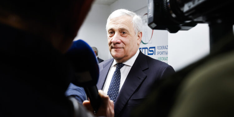 'Valutiamo in Ue anche inserimento pasdaran in lista organizzazioni terroristiche'