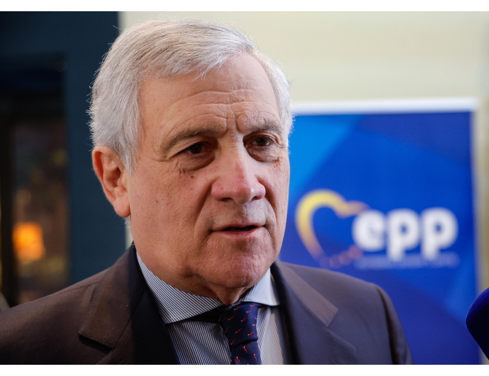 Tajani, verifiche sul convolgimento di connazionali