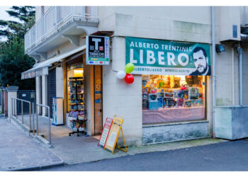 I suoi amici dell'isola veneziana sono pronti a festeggiarlo