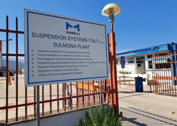 'In fabbrica con temperature sotto i 4 gradi