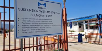 'In fabbrica con temperature sotto i 4 gradi