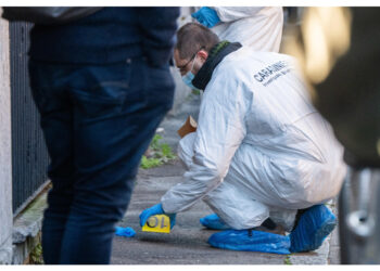 L'esame chiarirà la causa dei 'vistosi traumi' alla testa