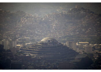 Smantellati alcuni uffici ma nessuna conferma sulle liberazioni