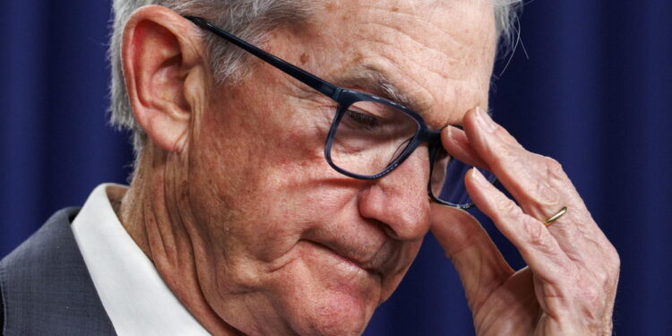 Messaggio collettivo dopo l'avvio dell'azione legale contro il capo della Fed Usa