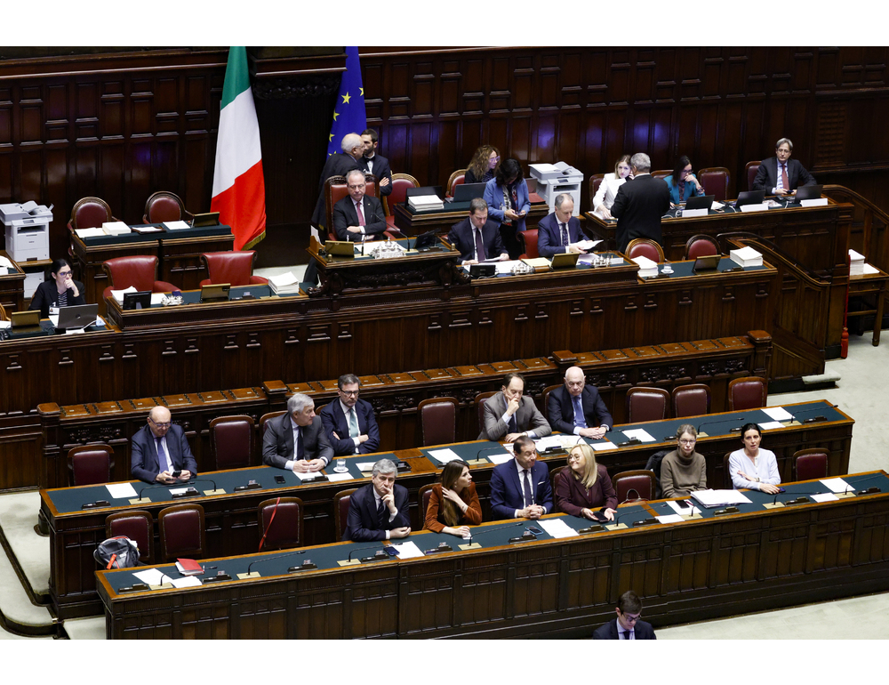 Via libera alla risoluzione di maggioranza, sostegno per la difesa dell’Ucraina