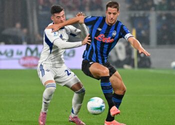 Il match d'andata fra Atalanta e Como, terminato 1-1 (foto Roberto Colombo)
