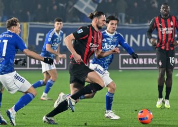 Rabiot mattatore di Como-Milan, sfida termina 3-1 per gli ospiti (foto Roberto Colombo)