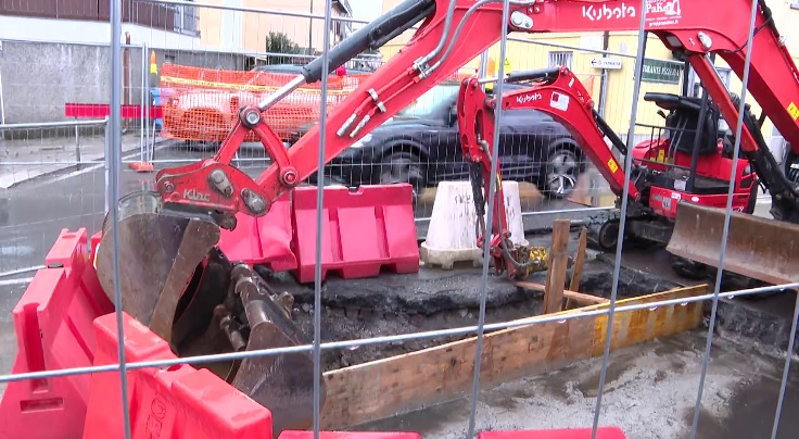 Questa immagine ha l'attributo alt vuoto; il nome del file è cantiere-via-Per-Cernobbio-1.jpg