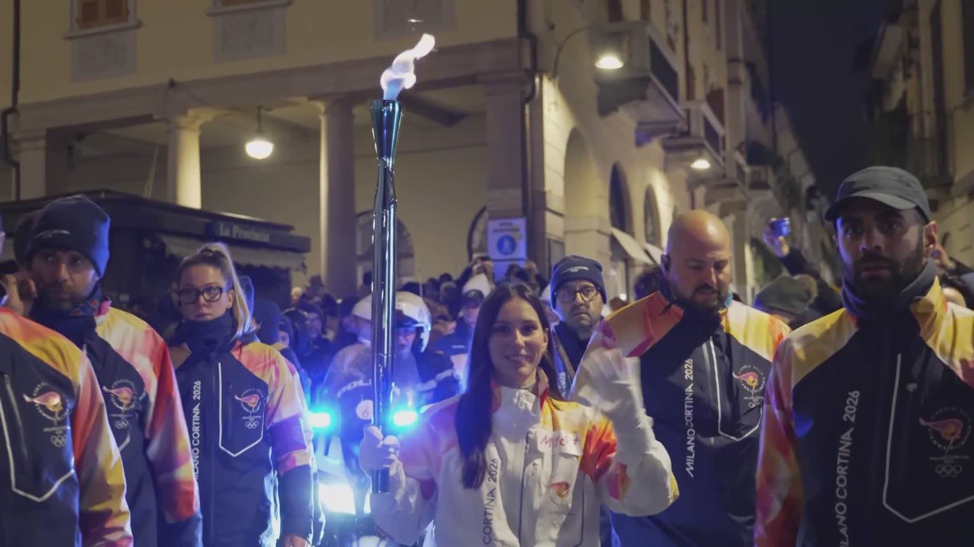 La Fiamma Olimpica nel Comasco, giornata storica e indimenticabile