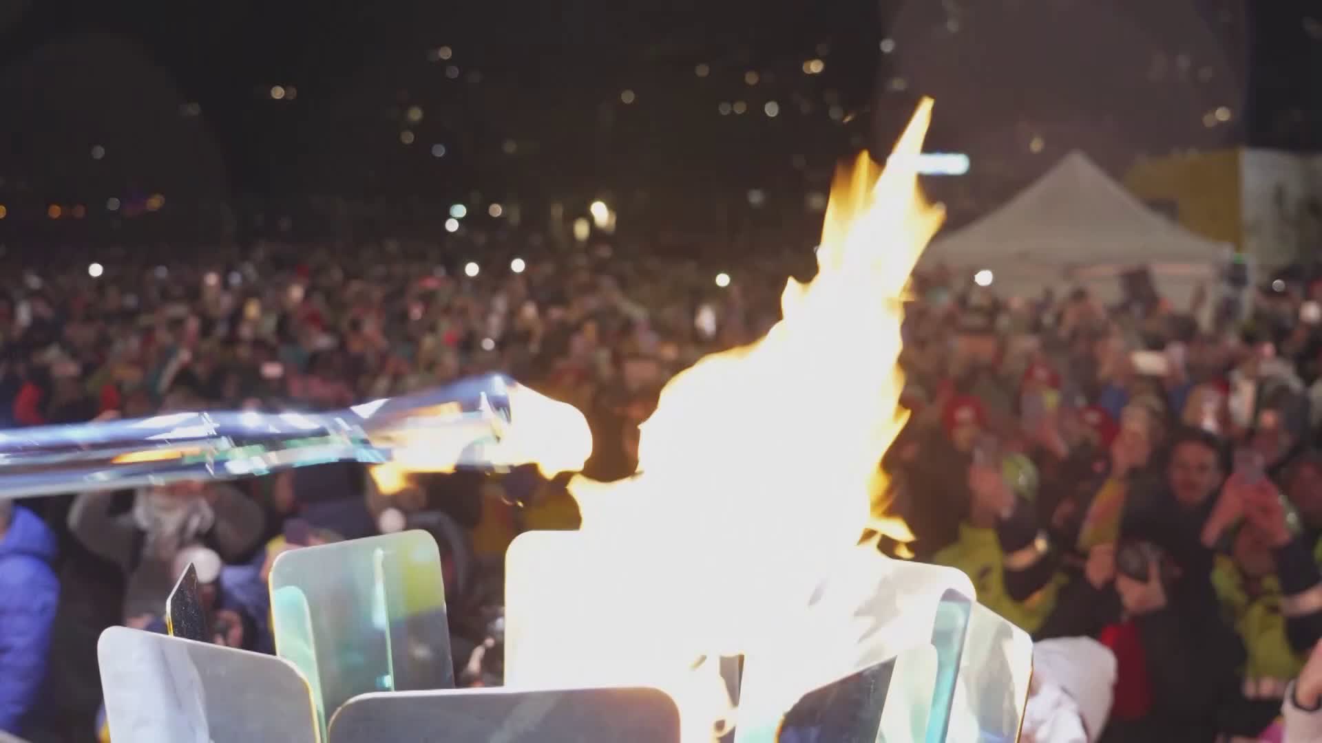 Olimpiadi, l’ultima tappa della fiaccola a Milano