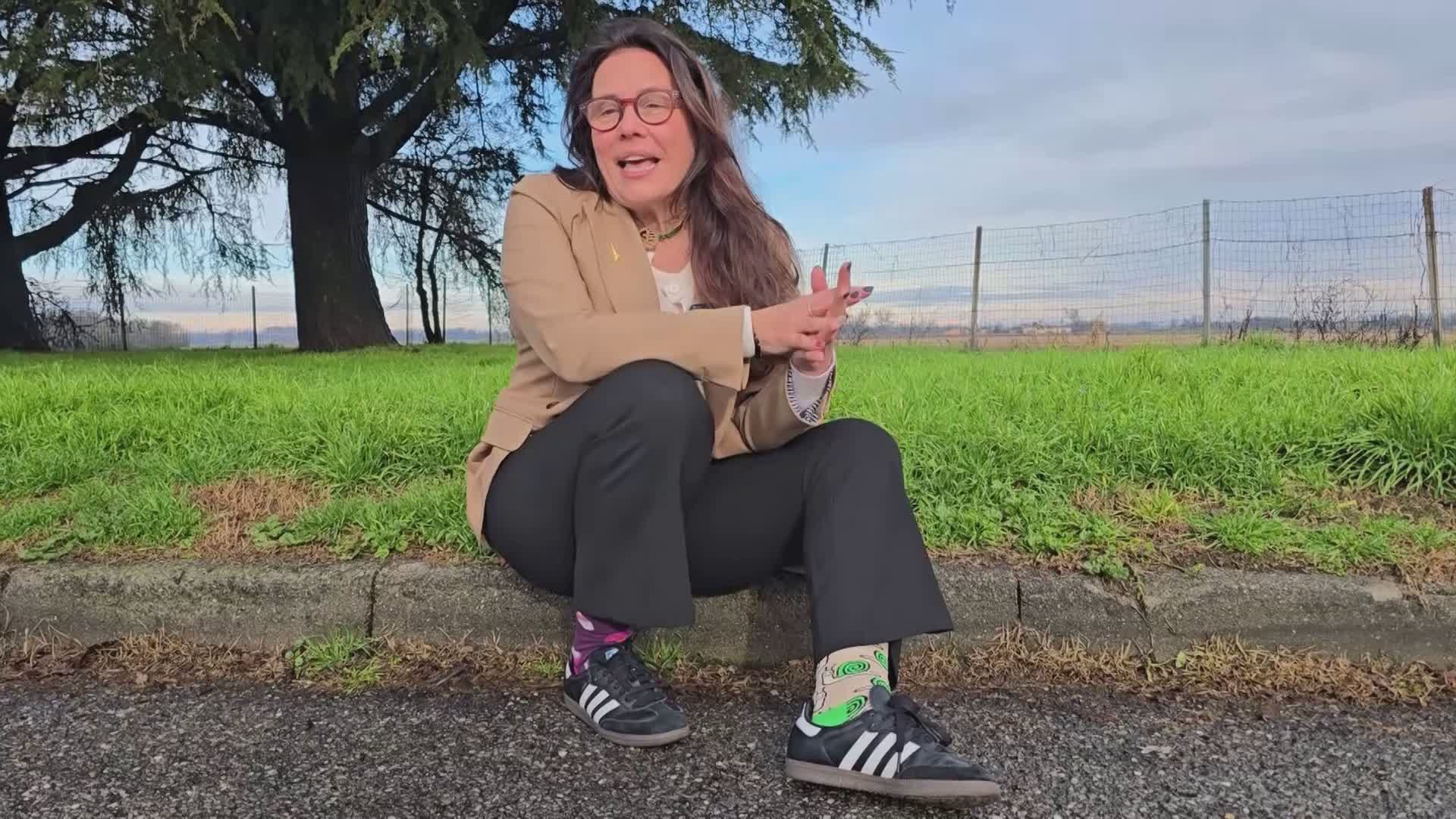 Giornata dei calzini spaiati. Il ministro Locatelli: “La diversità arricchisce”