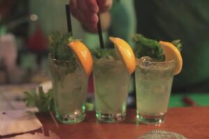 Discoteche e locali pubblici, il prefetto di Como ordina una stretta sui controlli