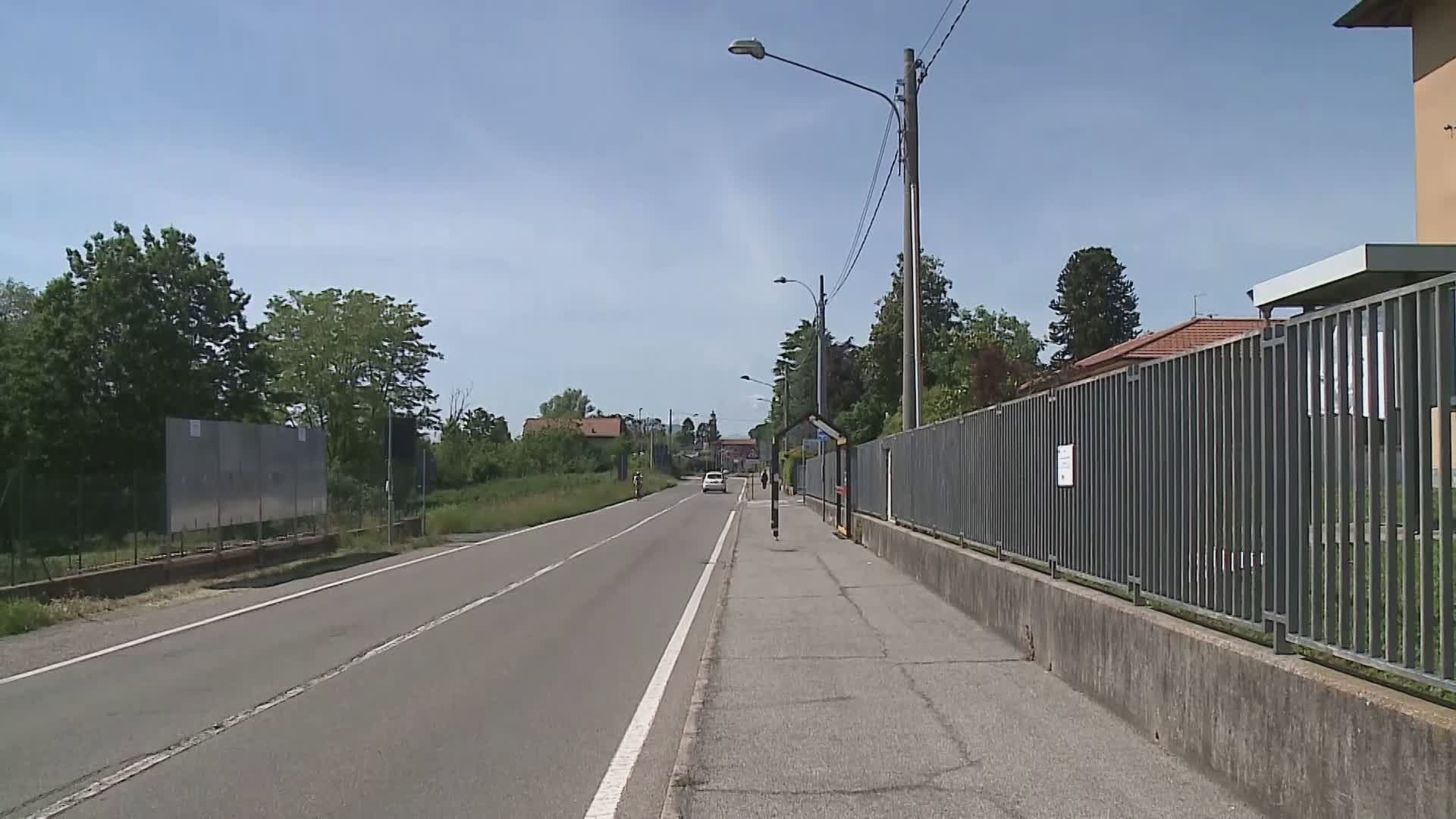 Scappano all’alt dei carabinieri, sull’auto trovati gioielli e contanti: tre arresti