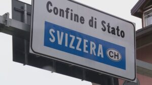 Tassa della salute per i frontalieri, rinviata la discussione della mozione di Orsenigo e Astuti