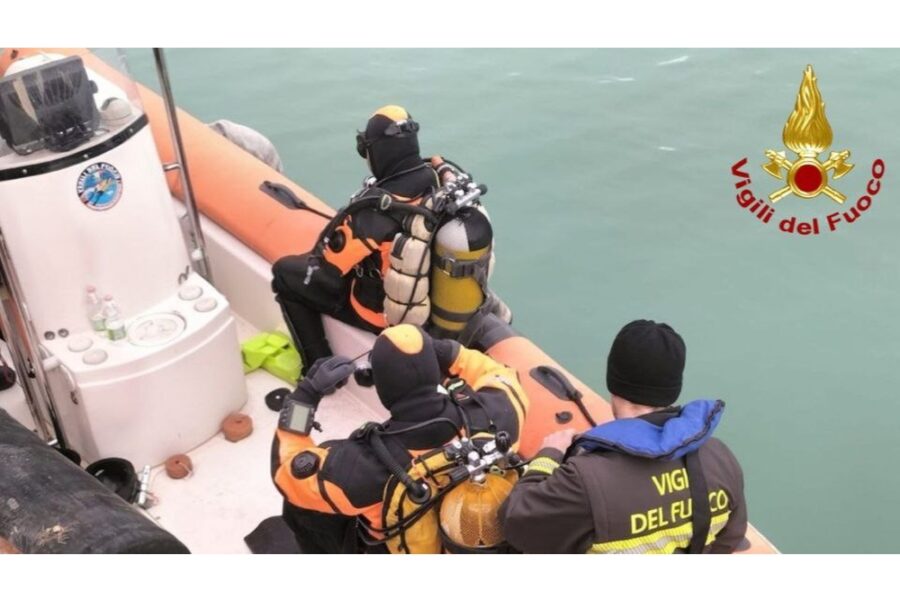 Nel Maceratese donna sedata in ospedale. Timore per il giovane finito in acqua