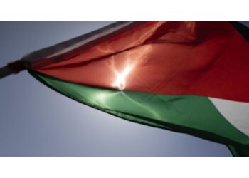 Tentativo di occupare la stazione. Attivisti: "La storia ci ha già assolto"