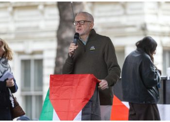 Iniziativa di movimenti sociali sostenuta tra gli altri dal leader laburista Jeremy Corbyn