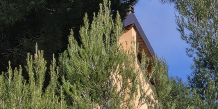 Ascoltati i nonni materni e paterni della piccola. Donna è nel carcere di Pontedecimo