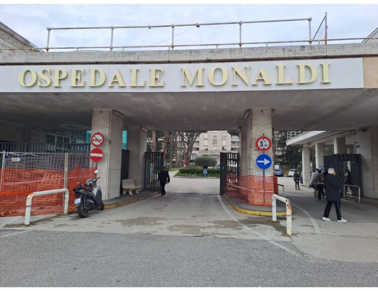Bimbo trapiantato, ore di attesa al Monaldi per il nuovo parere medico ...