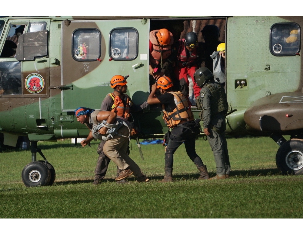 Bolivia, aereo militare si schianta a El Alto vicino La Paz