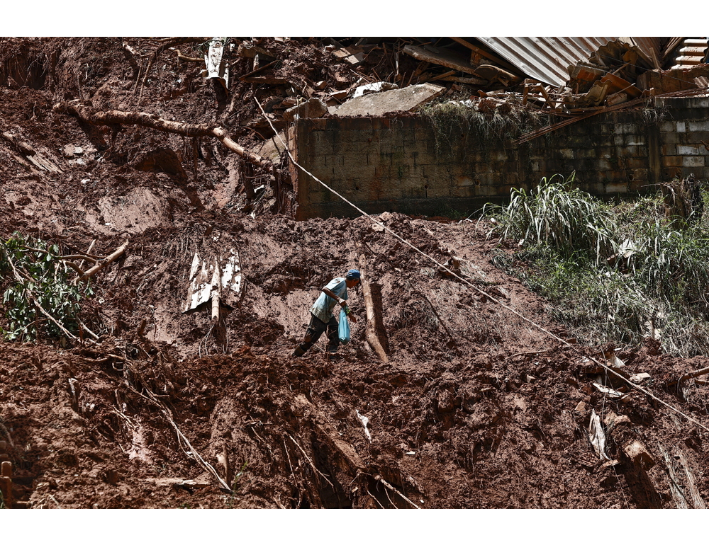 Brasile, salito a 53 morti il bilancio per frane e alluvioni nel Minas Gerais