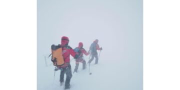 Sul posto elicotteri