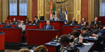 Due mozioni del centrodestra. Per Garcea (Fi) sono "un atto politico"