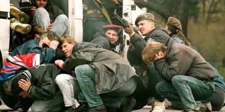 Domani interrogatorio a Milano. Un triestino