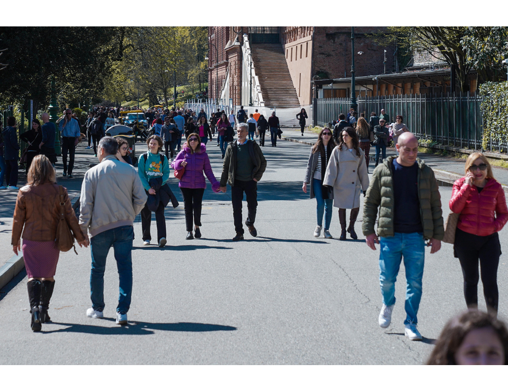 Clima mite ma ora c’è il rischio valanghe, nebbia e smog