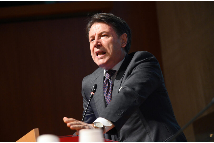 "Reagiamo? C'è nessuno?"