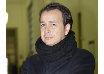 Via libera da tribunale di Sorveglianza. Per il figlio la cella 'lo stava uccidendo'