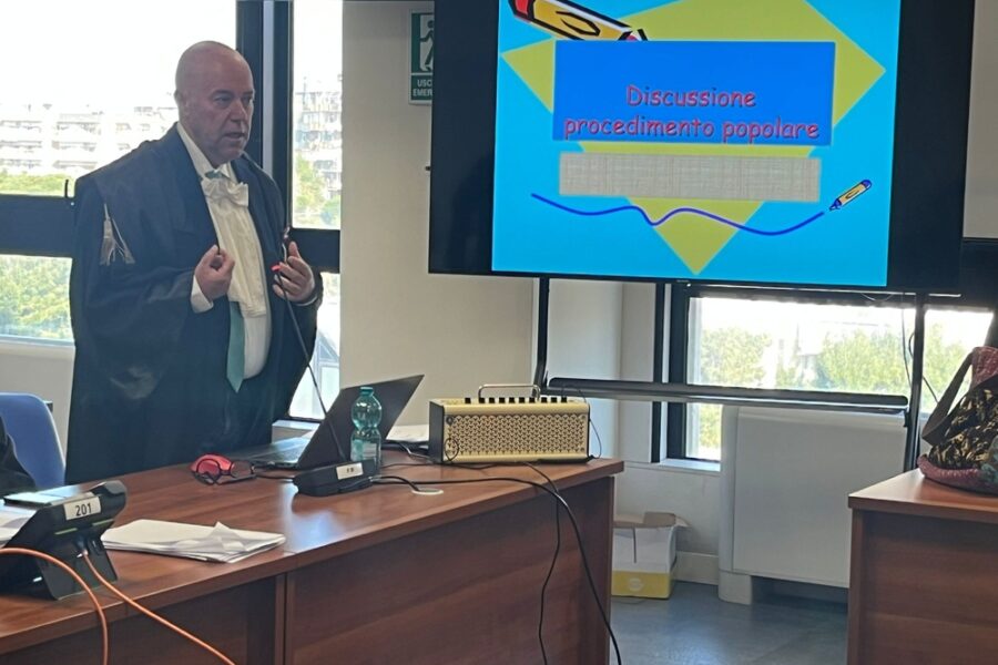 Rossi: 'Azionisti ingannati