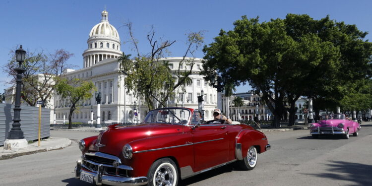 Calo delle presenze del 18% sull'anno. Peggio solo con il Covid