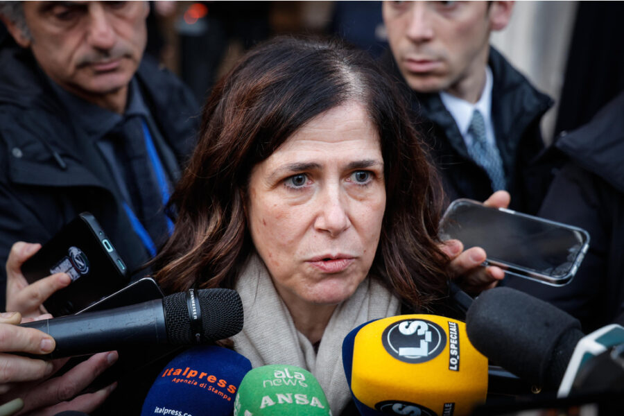 In un'ora di udienza gli avvocati ribadiscono le proprie tesi