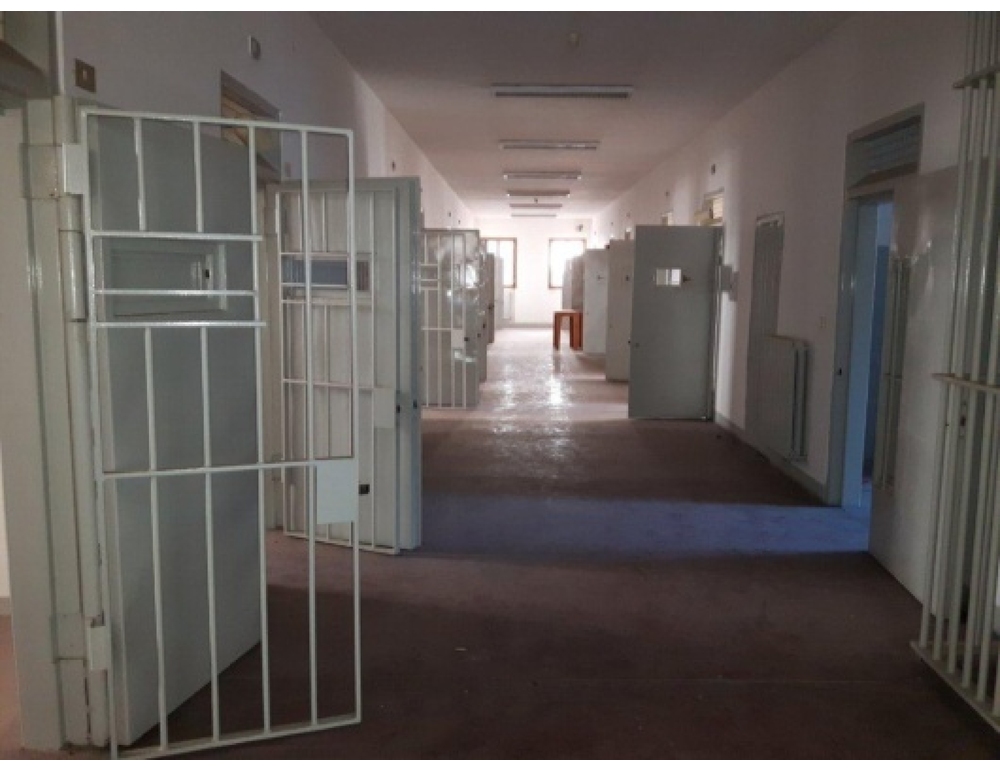 Decisione del Tribunale di Catanzaro per mancato rispetto della 'grande sorveglianza'