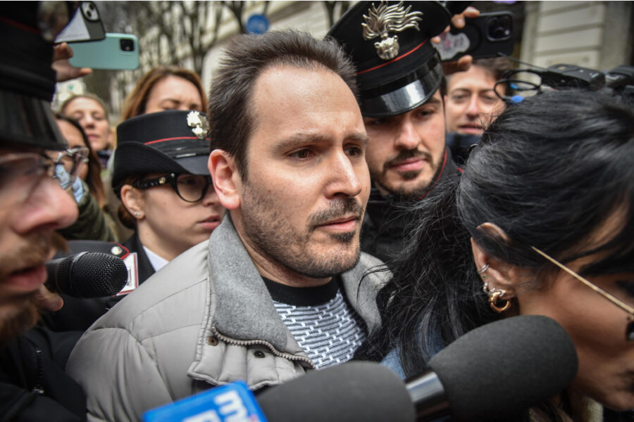 Consegnati a Pavia nell'indagine sull'omicidio di Chiara Poggi