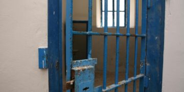 Velivolo intercettato dalla Polizia penitenziaria all'esterno del carcere di Paola