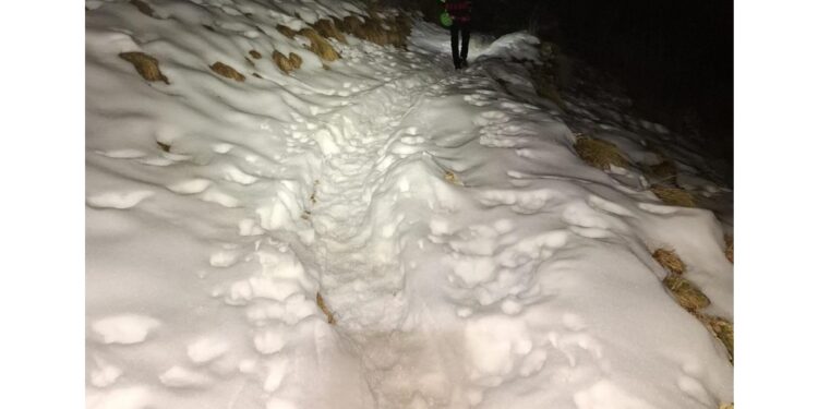 Probabilmente è scivolato per 150 metri dentro un canalone