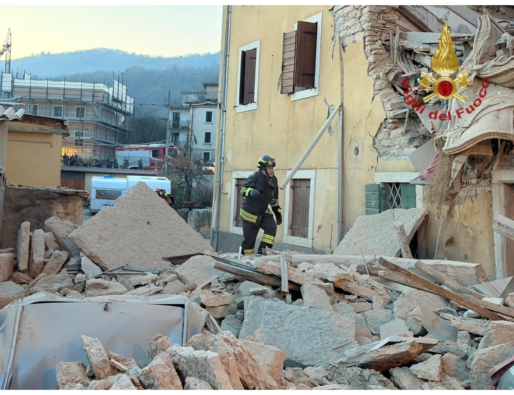 Esplosione e crollo di una palazzina nel Veronese
