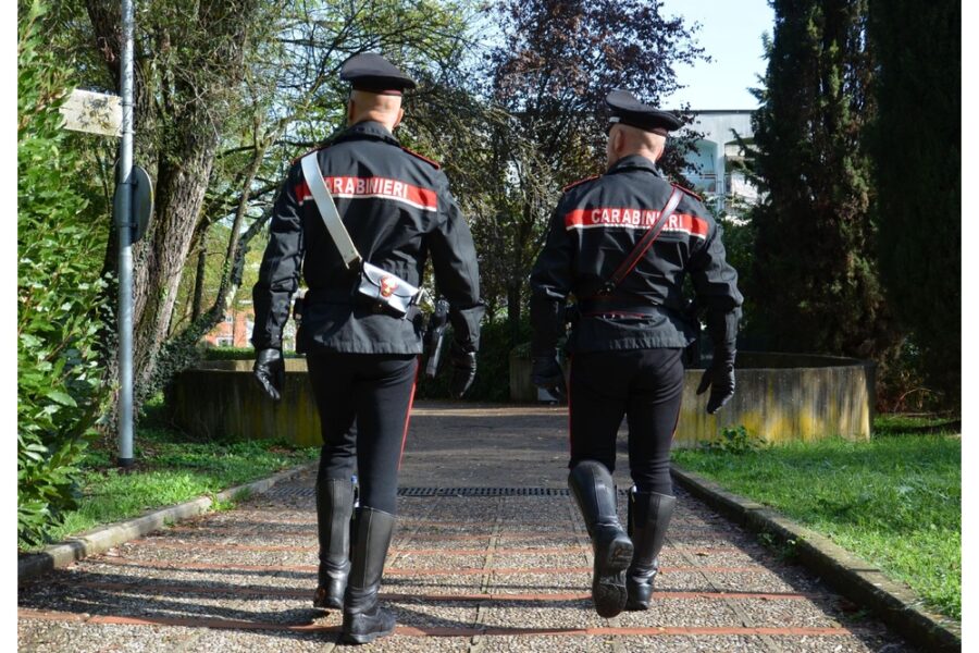 Nei guai un imprenditore edile e un consulente del lavoro 'abusivo'